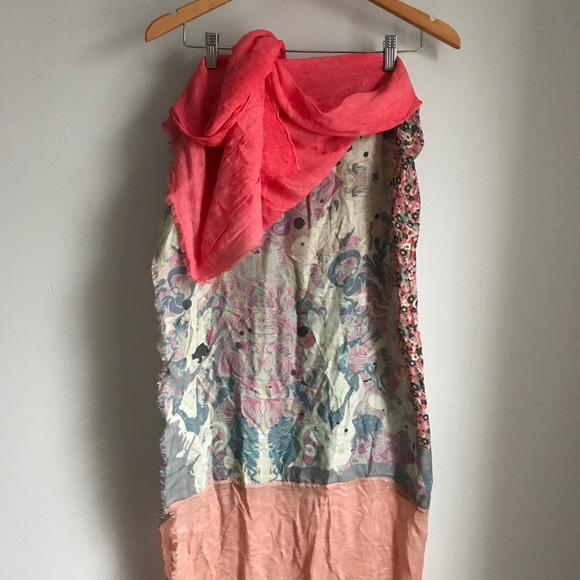✨3 for 15✨ Colourful Light and Airy Scarf - Picture 3 of 9